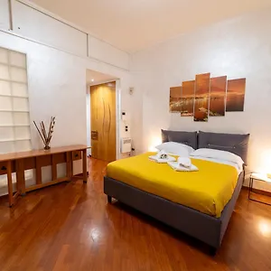 Via Avvocata 10 Apartment Naples